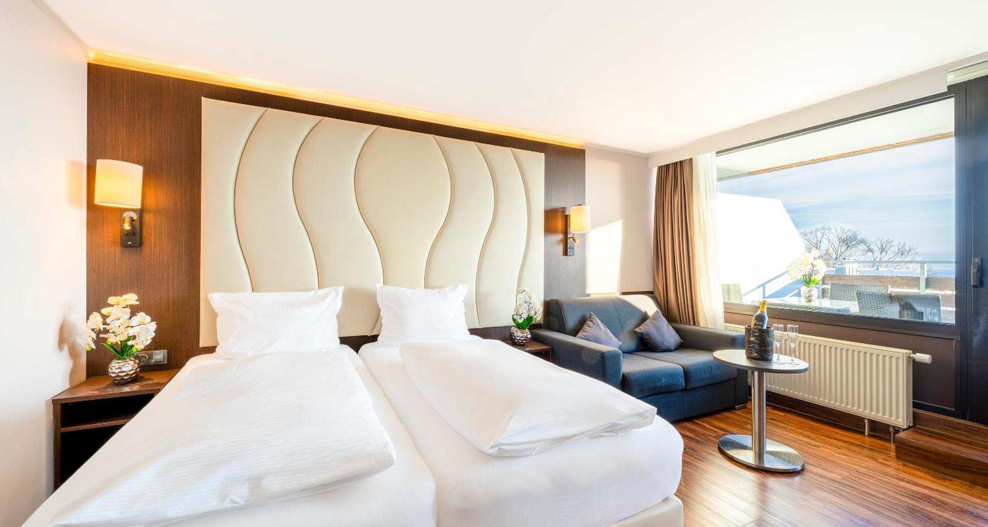 Plaza Hotel Foehr Am Bodensee Friedrichshafen Bagian luar foto